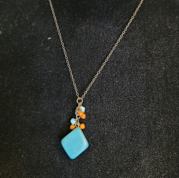 Turquoise and rust colored necklace - Picture 1 of 2